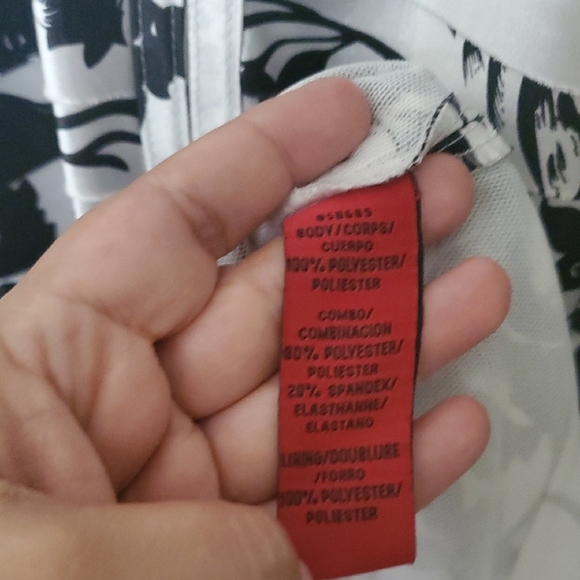 JS Collections Black and White Spaghetti Strap Sundress - Picture 6 of 7